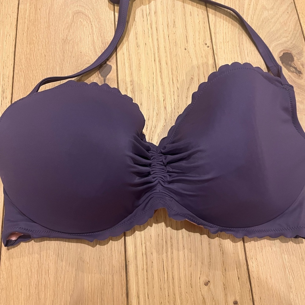 Victoria's Secret Purple Scalloped Halter Bikini Top - Picture 2 of 4